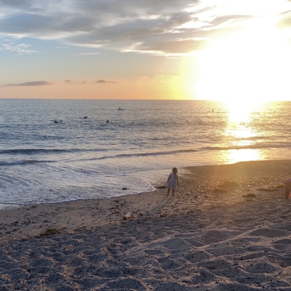 Meet your Posher, Nichole - Picture 1 of 1